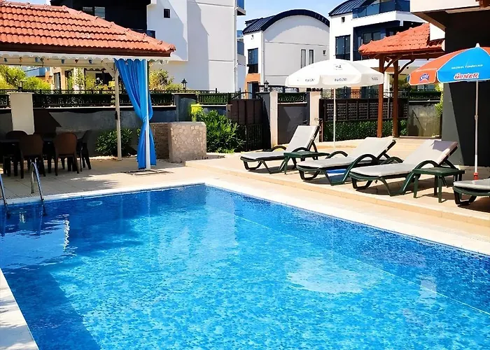 Luxury Private Pool Villa-5 Min To Land Of Legends