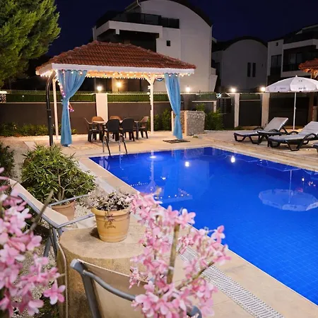 Luxury Private Pool Villa-5 Min To Land Of Legends Willa