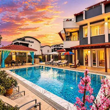 Villa Luxury Private Pool Villa-5 Min To Land Of Legends *