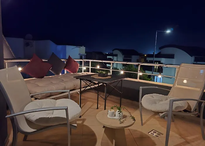 Luxury Private Pool Villa-5 Min To Land Of Legends *