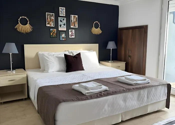 Luxury Private Pool Villa-5 Min To Land Of Legends 빌라 *